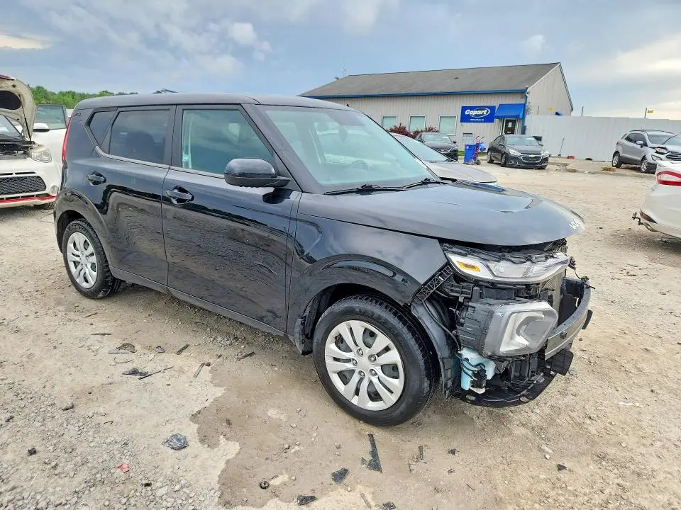 2022 KIA SOUL LX  