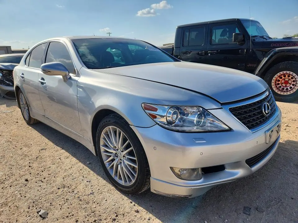 2012 LEXUS LS 460  