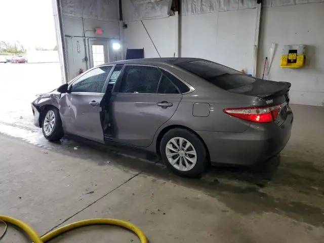 2015 TOYOTA CAMRY LE  