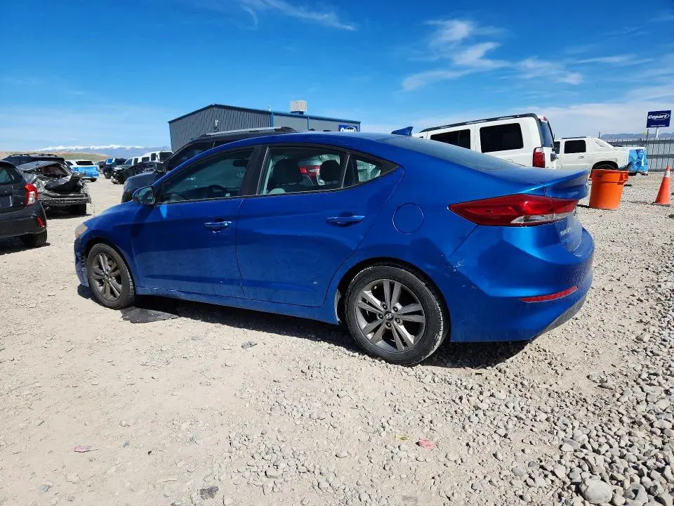 2017 HYUNDAI ELANTRA SE  