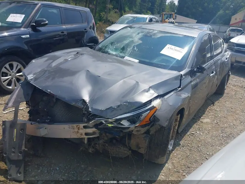 2021 NISSAN ALTIMA SL FWD