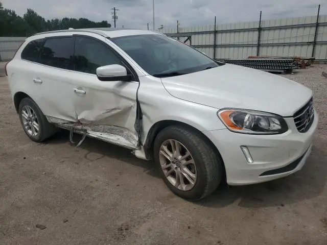 2015 VOLVO XC60 T5 PREMIER  