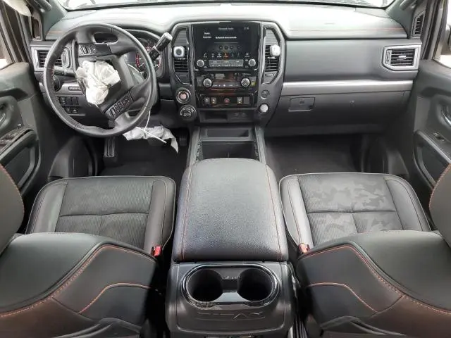 2021 NISSAN TITAN SV  