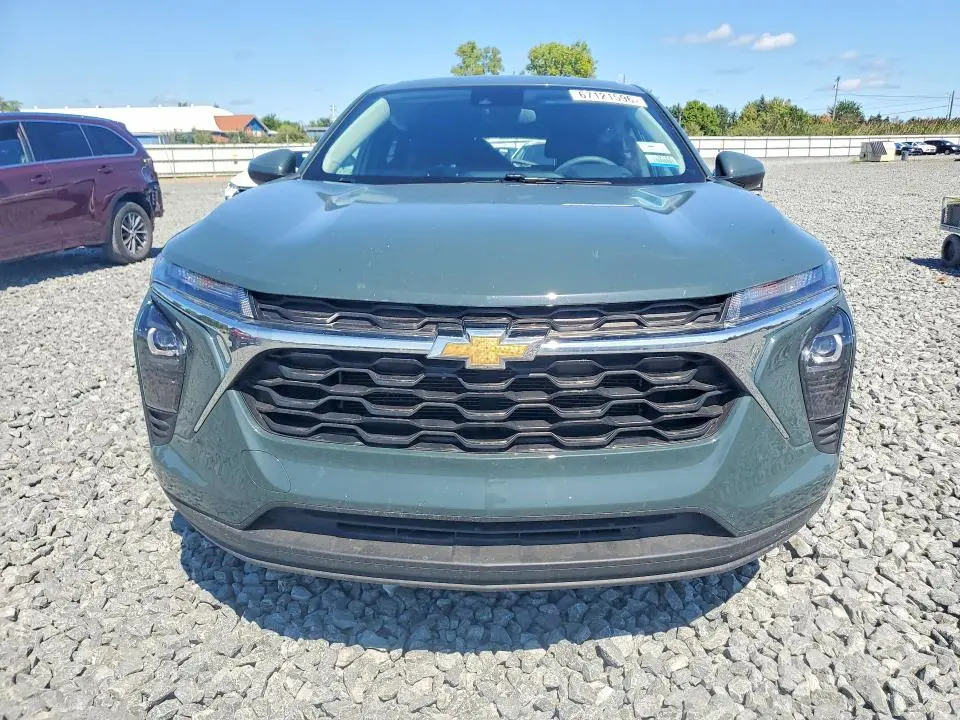 2025 CHEVROLET TRAX LS  