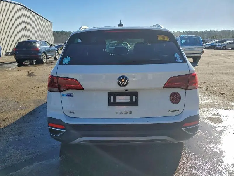 2022 VOLKSWAGEN TAOS SE  