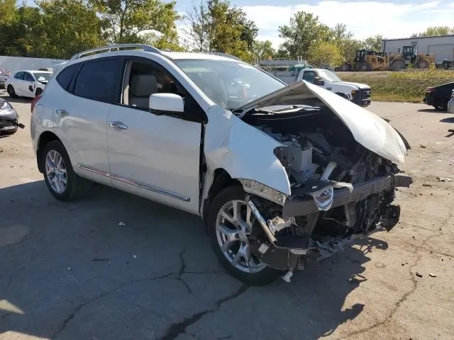 2013 NISSAN ROGUE S  