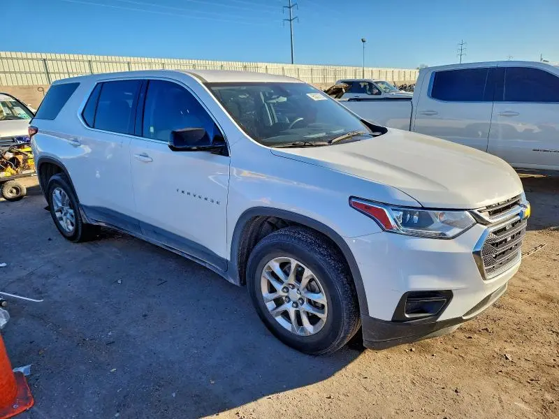 2020 CHEVROLET TRAVERSE LS  