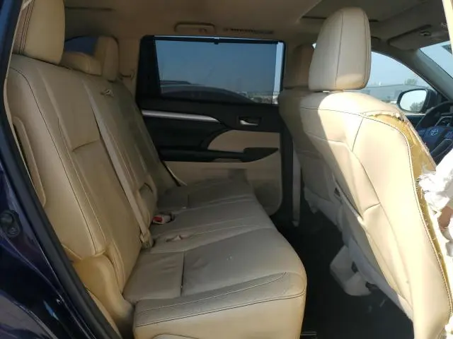 2015 TOYOTA HIGHLANDER XLE  