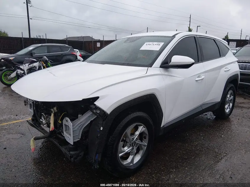 2022 HYUNDAI TUCSON SE