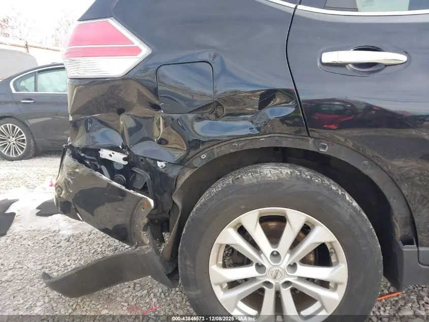 2016 NISSAN ROGUE SV