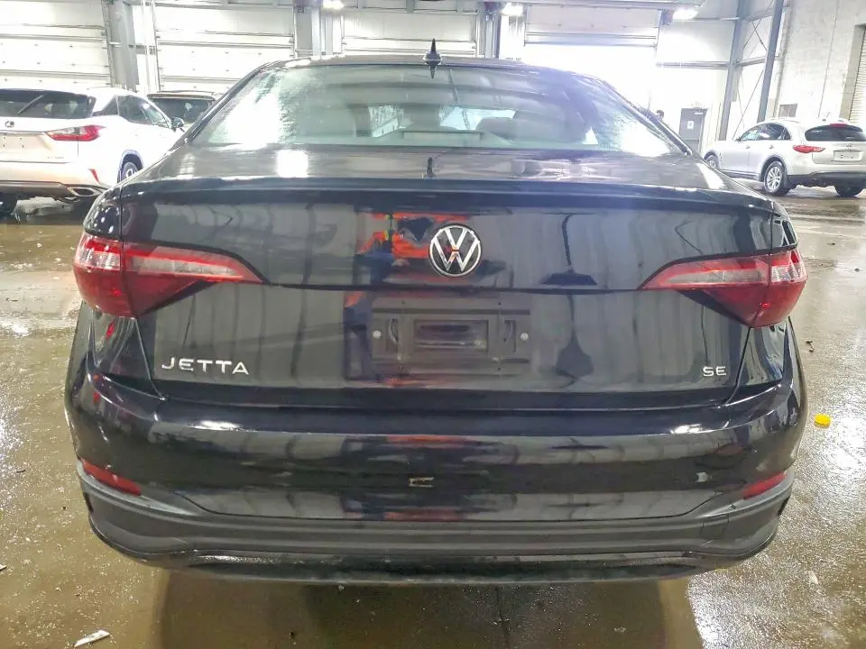 2024 VOLKSWAGEN JETTA SE  