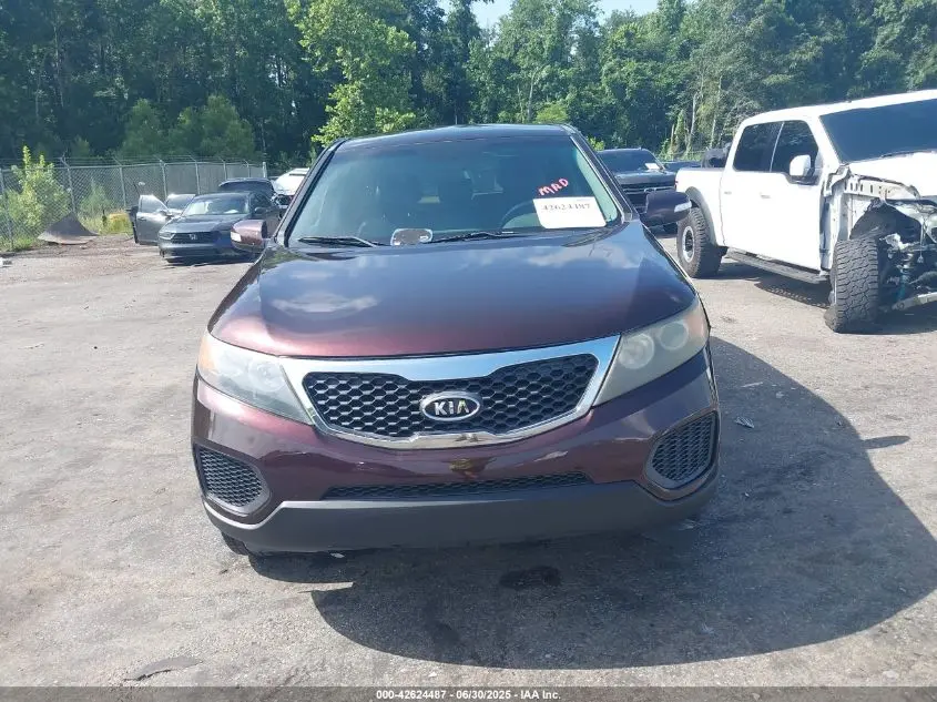 2012 KIA SORENTO LX
