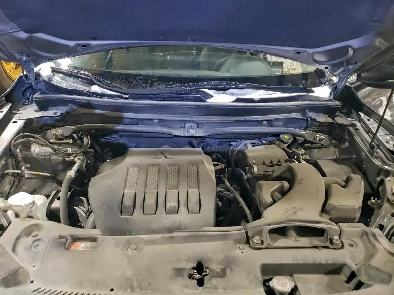 2019 MITSUBISHI ECLIPSE CROSS LE  