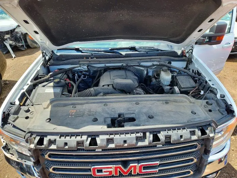 2018 GMC SIERRA K2500 SLE  