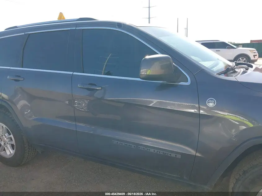 2019 JEEP GRAND CHEROKEE LAREDO E 4X4