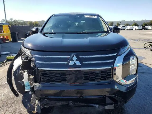 2025 MITSUBISHI OUTLANDER ES  