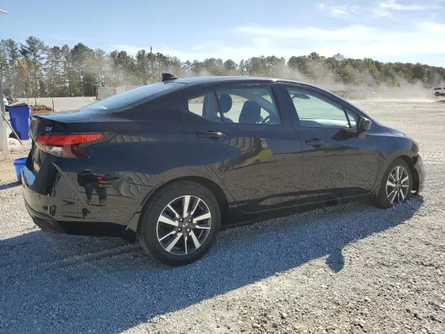 2022 NISSAN VERSA SV  