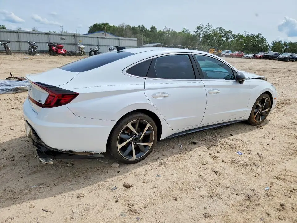 2021 HYUNDAI SONATA SEL PLUS  