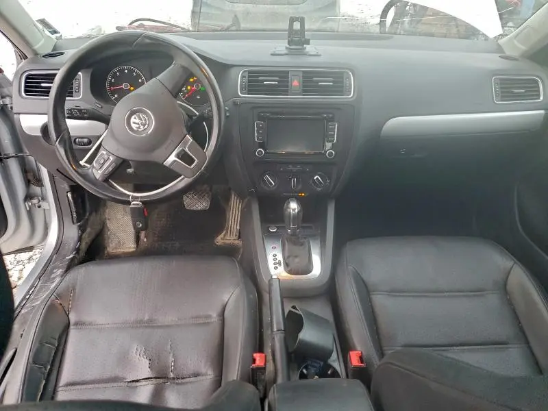 2014 VOLKSWAGEN JETTA SE  