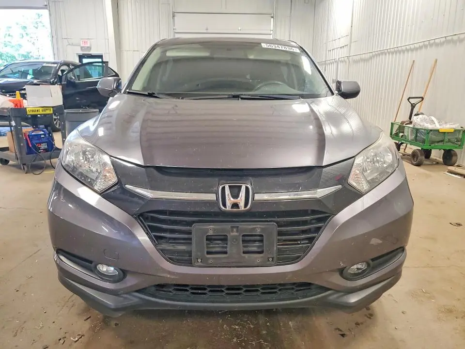 2018 HONDA HR-V LX  