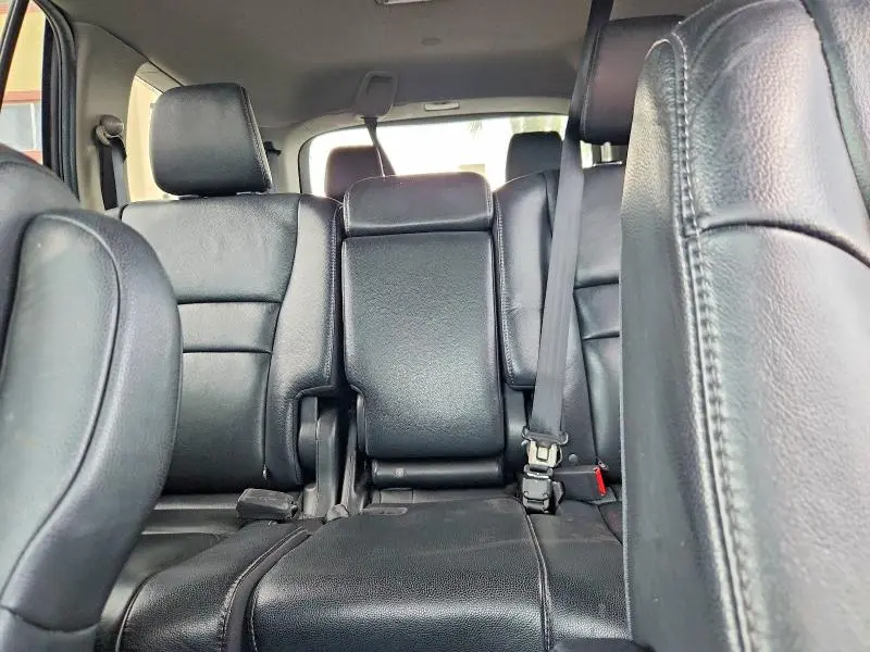 2021 HONDA PILOT SE  