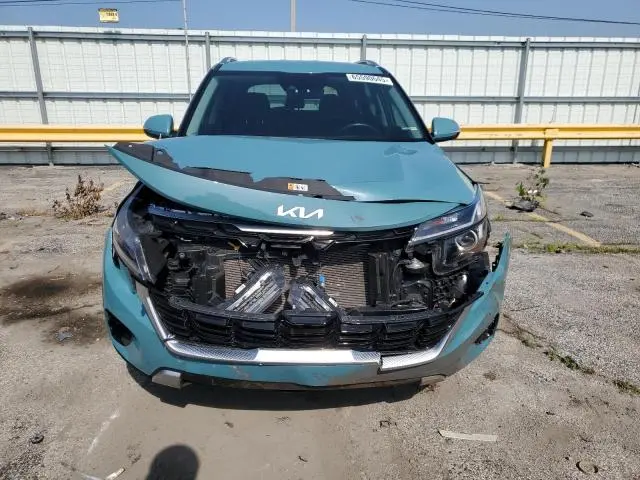 2024 KIA SELTOS EX  