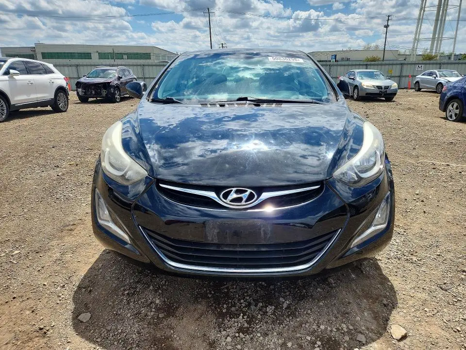 2014 HYUNDAI ELANTRA SE  