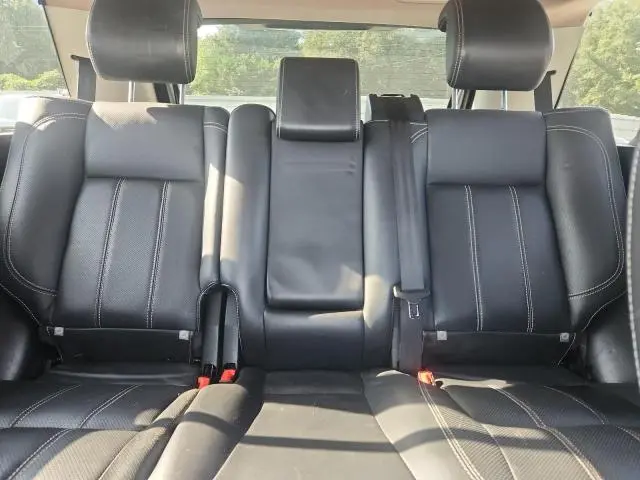 2011 LAND ROVER RANGE ROVER SPORT LUX  