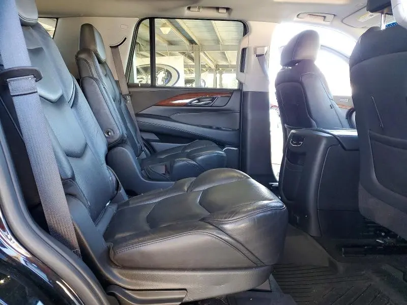 2020 CADILLAC ESCALADE LUXURY  