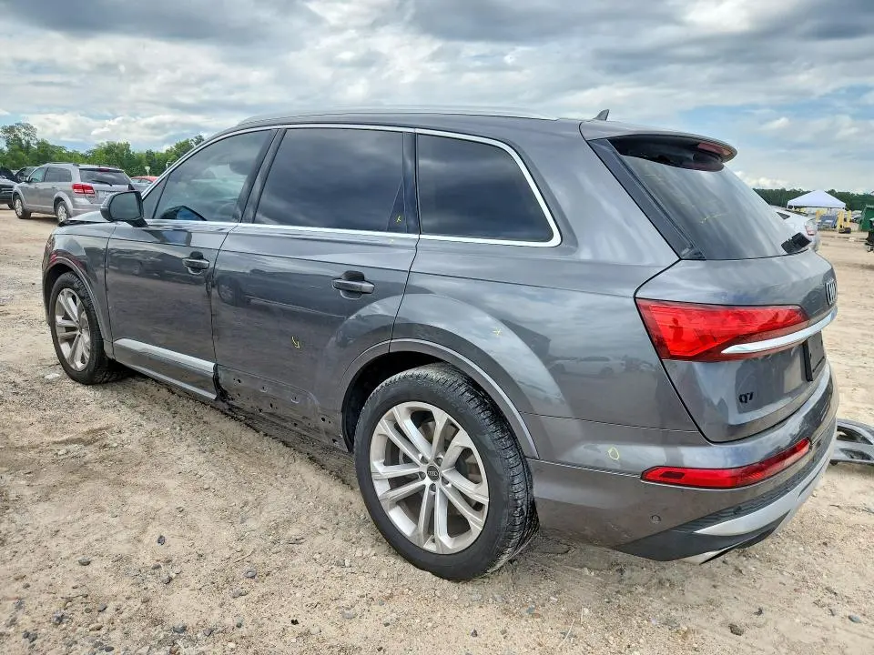 2025 AUDI Q7   