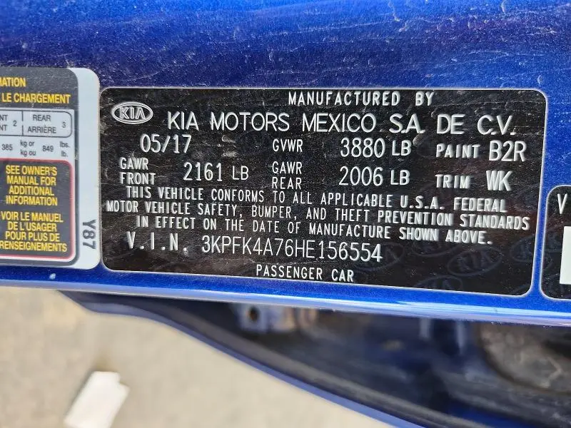 2017 KIA FORTE LX  