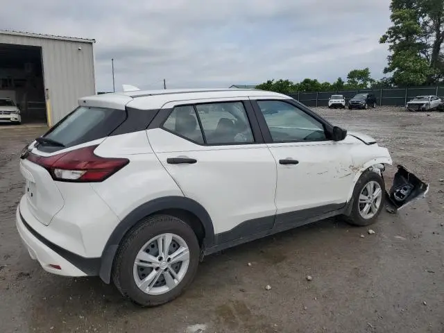2024 NISSAN KICKS S  