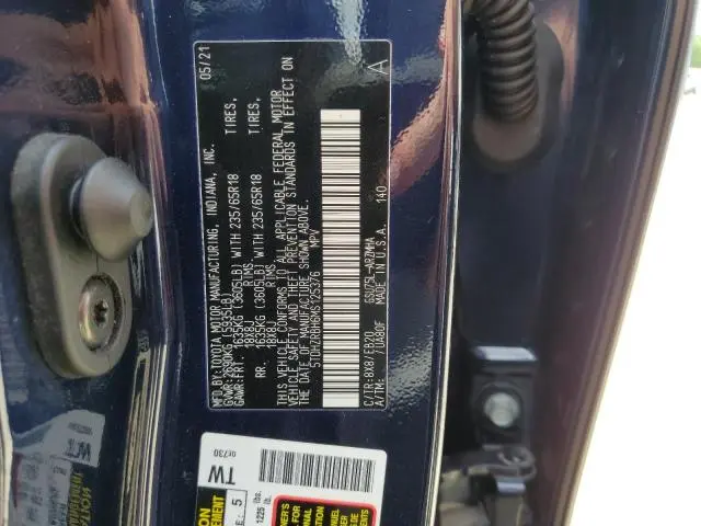 2021 TOYOTA HIGHLANDER XLE  