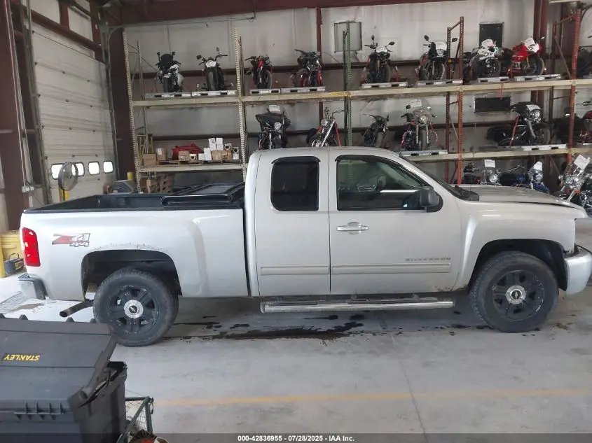 2011 CHEVROLET SILVERADO 1500 LT