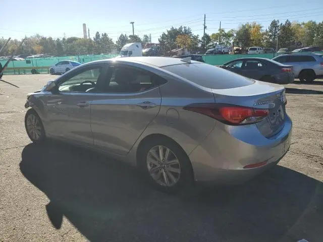 2016 HYUNDAI ELANTRA SE  