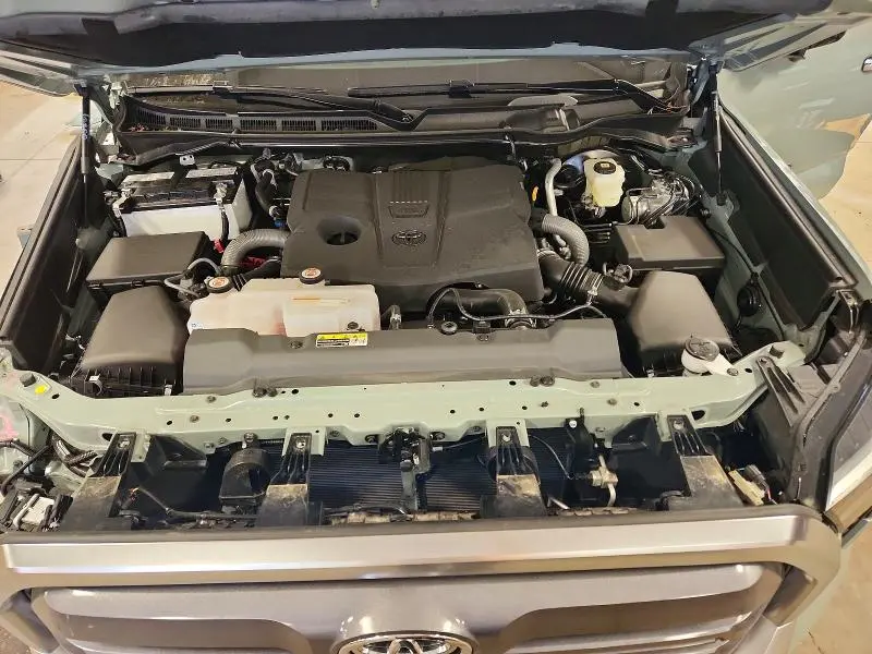 2026 TOYOTA TUNDRA CREWMAX LIMITED  