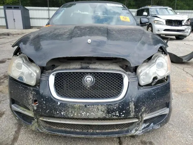 2011 JAGUAR XF   