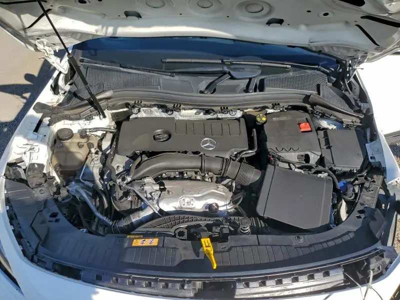 2021 MERCEDES-BENZ GLA 250  