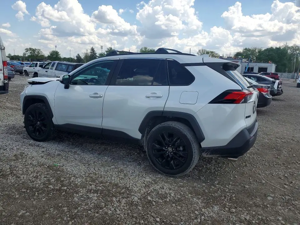 2024 TOYOTA RAV4 XLE PREMIUM  