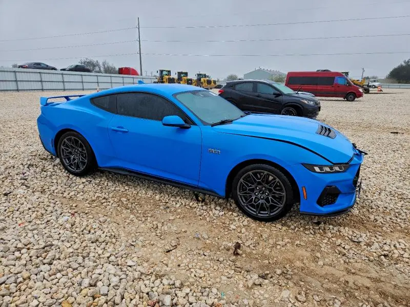 2024 FORD MUSTANG GT  