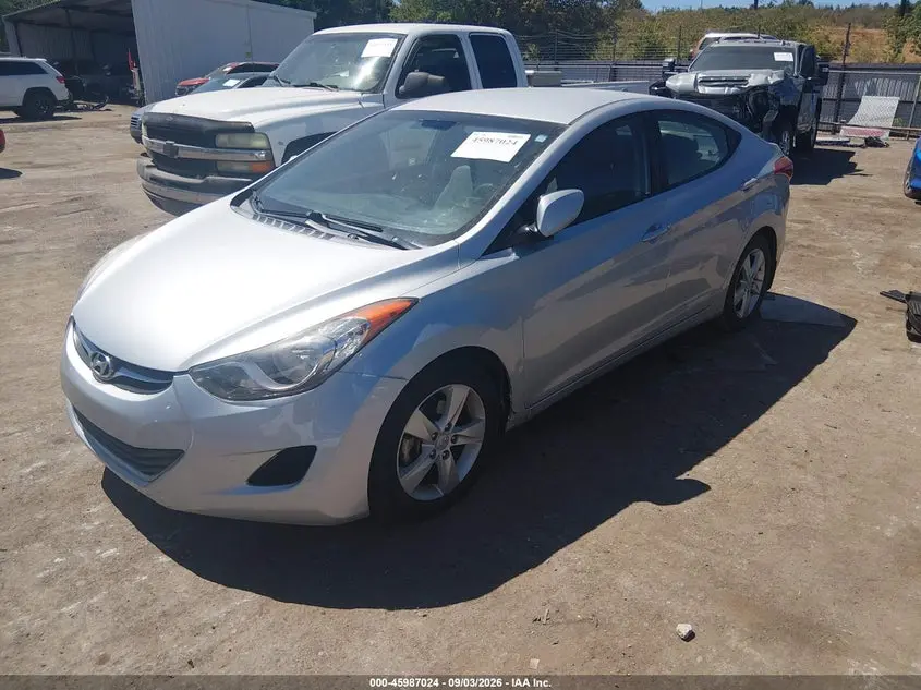 2013 HYUNDAI ELANTRA GLS