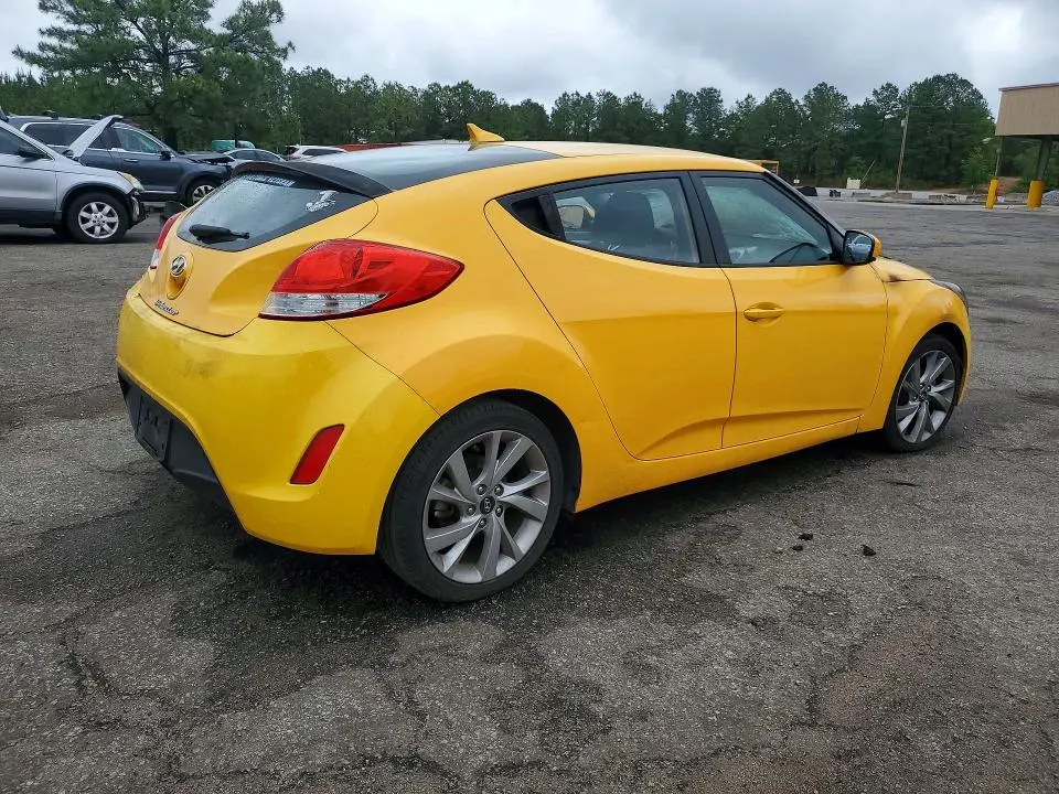 2016 HYUNDAI VELOSTER BASE  