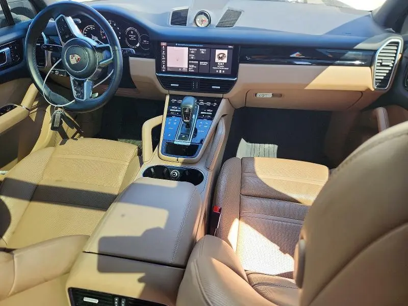2020 PORSCHE CAYENNE   