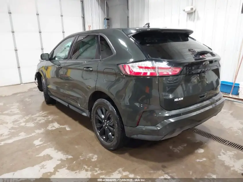 2022 FORD EDGE SE