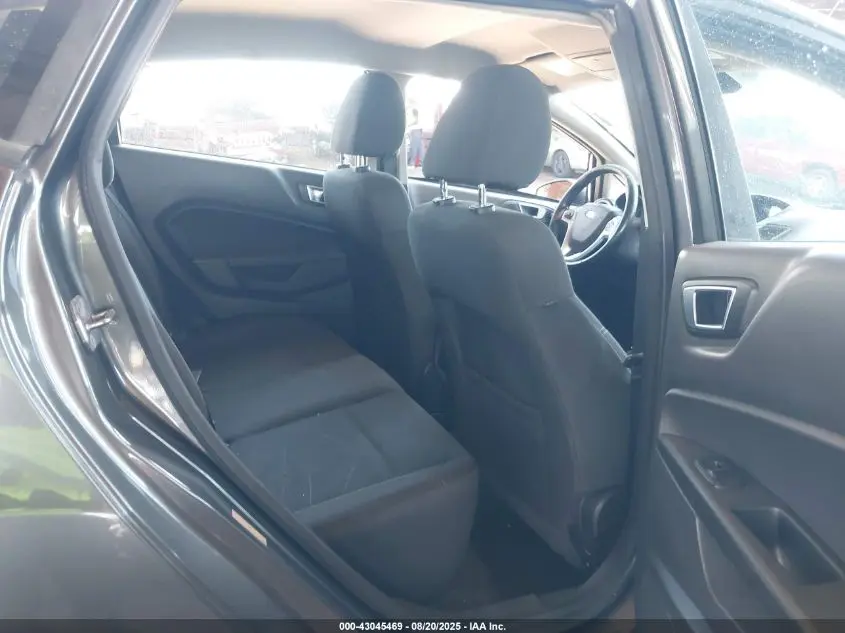2015 FORD FIESTA SE