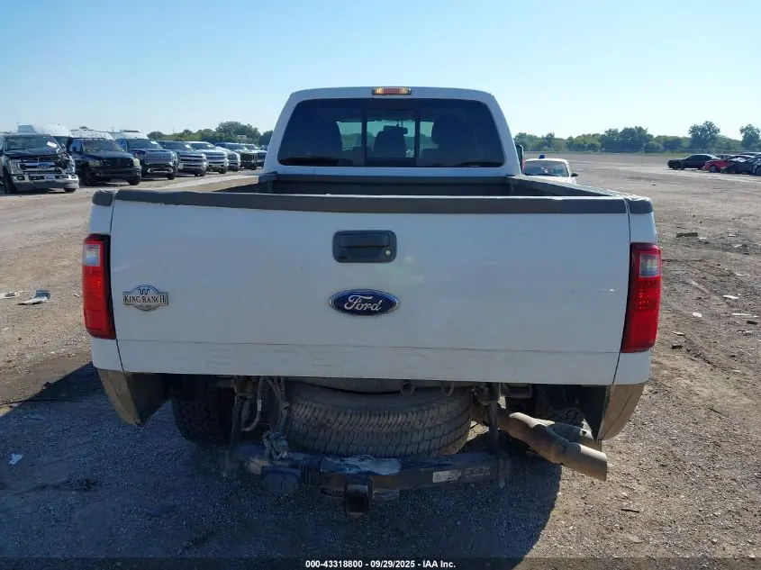 2011 FORD F-250 LARIAT