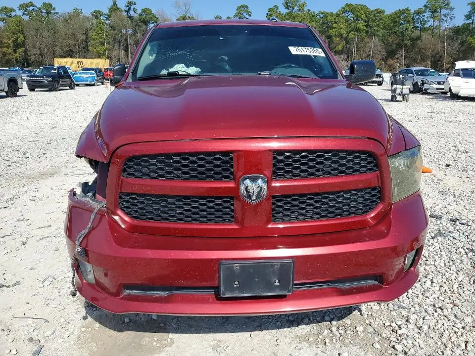 2015 RAM 1500 ST  