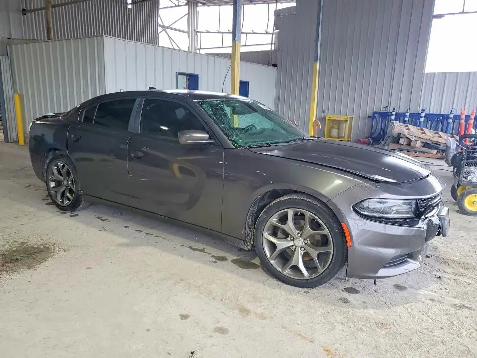 2016 DODGE CHARGER SXT  
