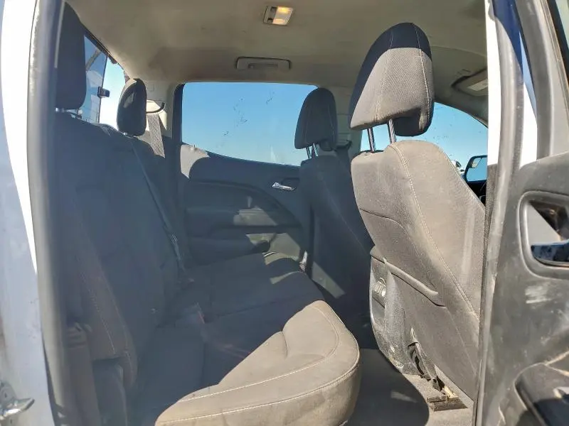 2020 GMC CANYON SLE  