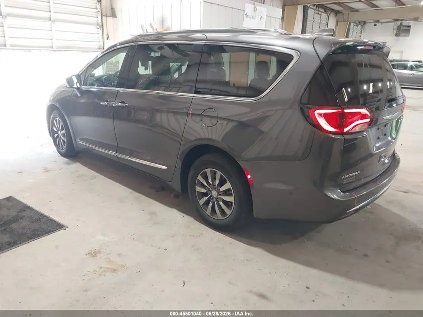 2020 CHRYSLER PACIFICA TOURING L PLUS